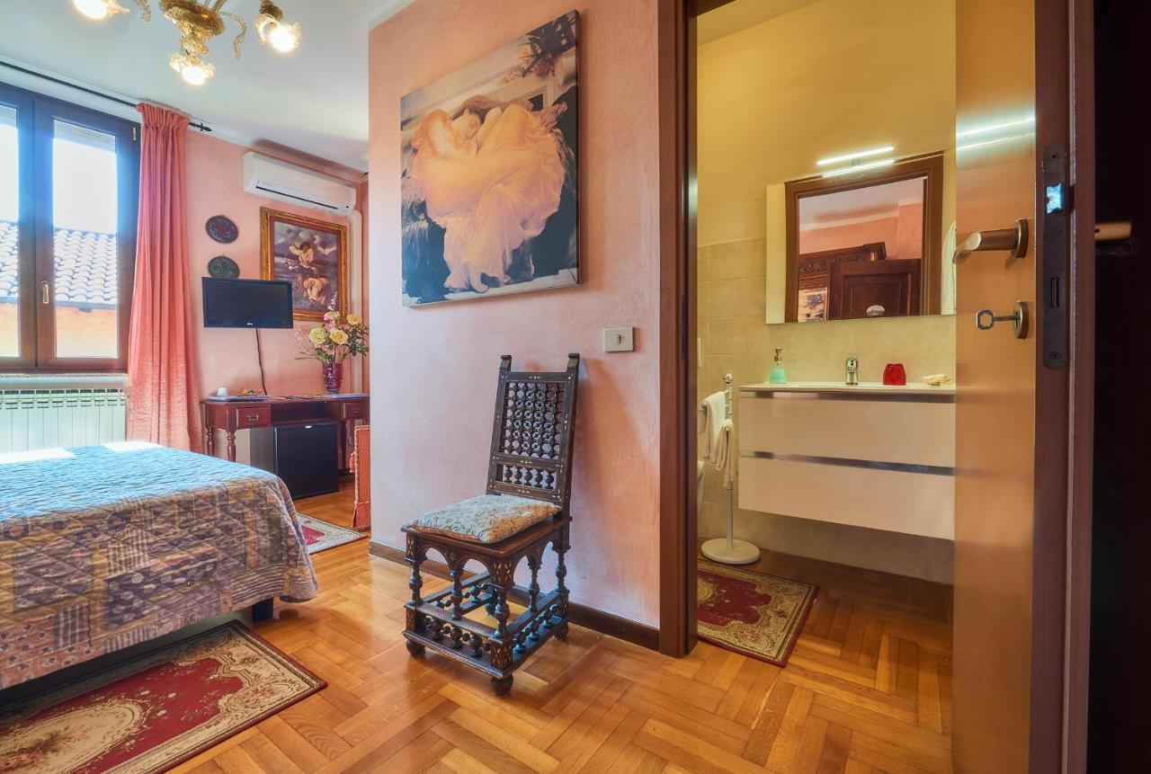 B&B - Foresteria - Frontelago Lake Como 曼代洛-德尔拉里奥 外观 照片