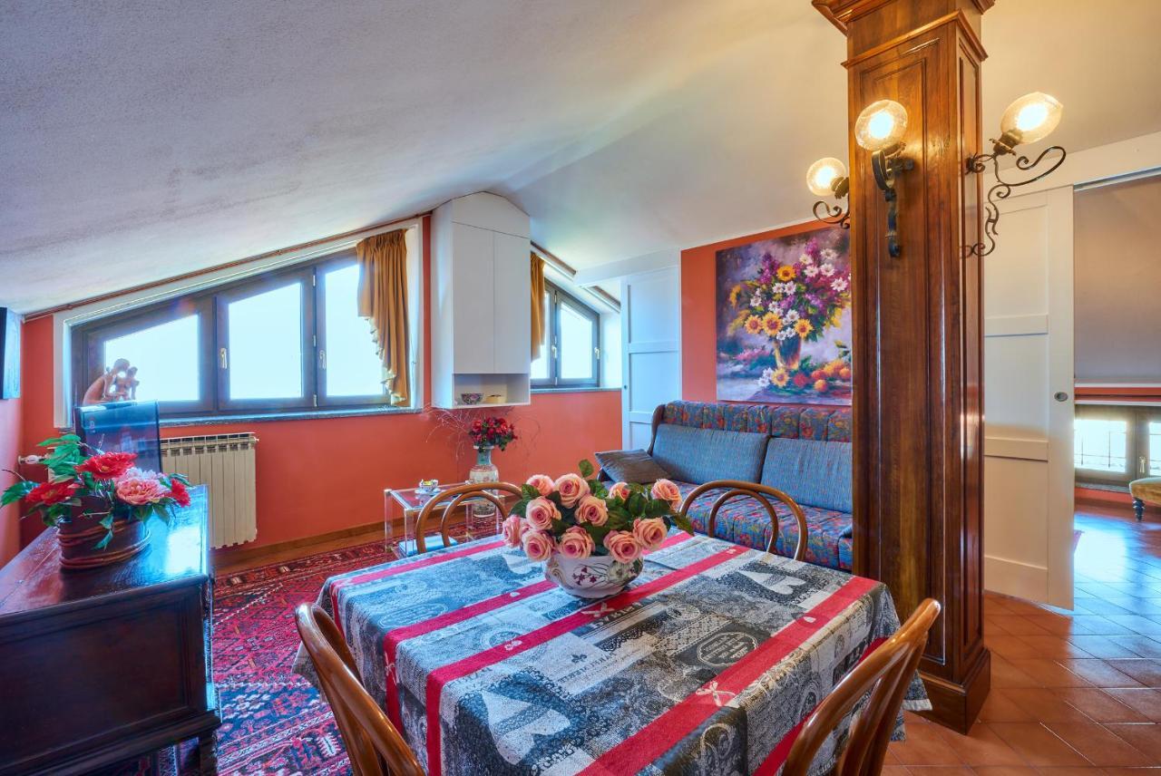 B&B - Foresteria - Frontelago Lake Como 曼代洛-德尔拉里奥 外观 照片
