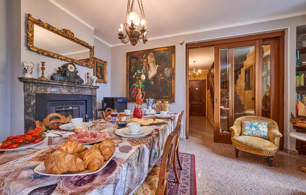 B&B - Foresteria - Frontelago Lake Como 曼代洛-德尔拉里奥 外观 照片